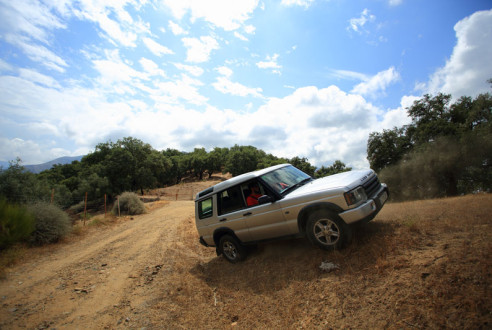 Team Building inspirado en Bandoleros del Sur de Europa: Gymkhana y ruta 4 x4 en Ronda