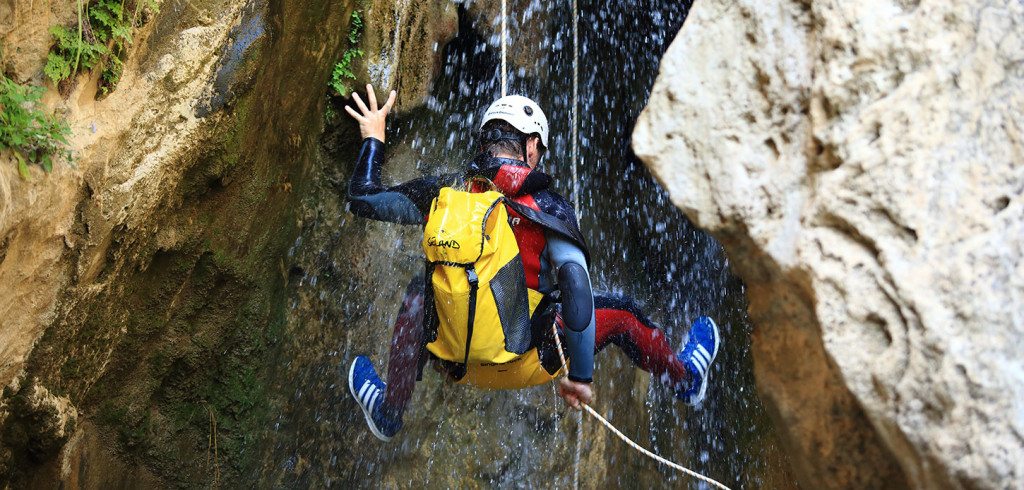 barranquismo-descenso-canon-aventura-exploramas4