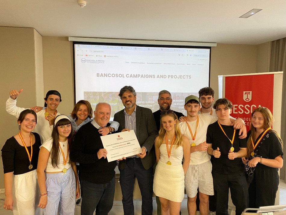 formacion-en-essca-exploramas-Presidente-Bancosol-Malaga-con-equipo-ganador