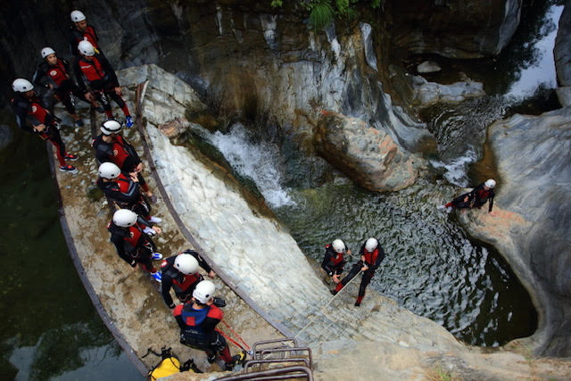 team building canyoning exploramas